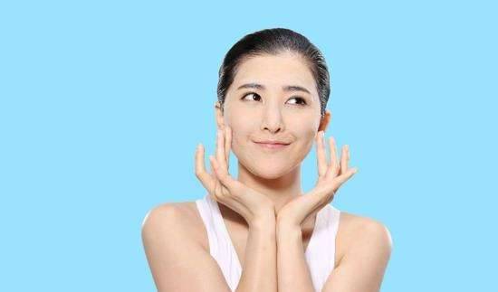 脸部毛孔粗大如何改善 做这几点轻松收缩