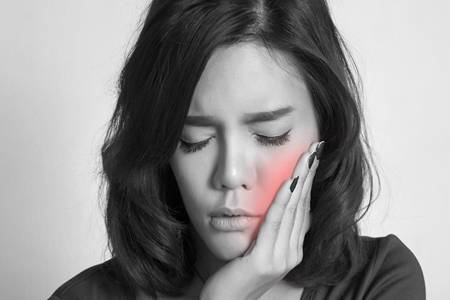 牙龈肿痛怎么办吃什么药 6种食物帮你迅速消炎