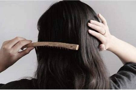 白头发会越拔越多吗，年轻女性长白头发怎么办