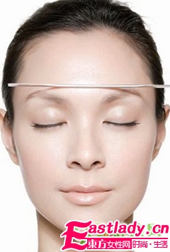 女人 你的眉毛反映出你的健康状况