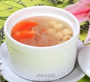银耳莲子滋阴润燥