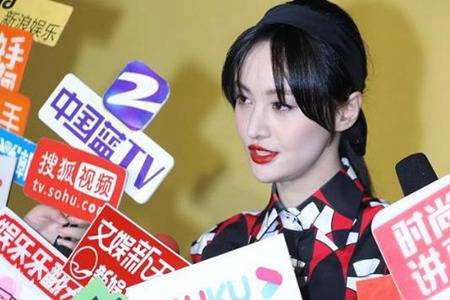 郑爽前男友张恒宣布当爸 生母郑爽被爆代孕弃婴已退圈