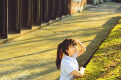 公婆瞧不起我农村父母，礼物让他们没面子