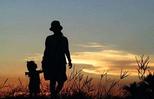 带着孩子战斗的妈妈〖前篇〗